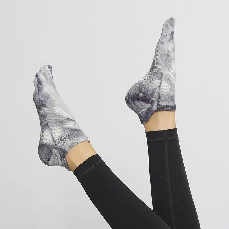 tie dye socks (2)